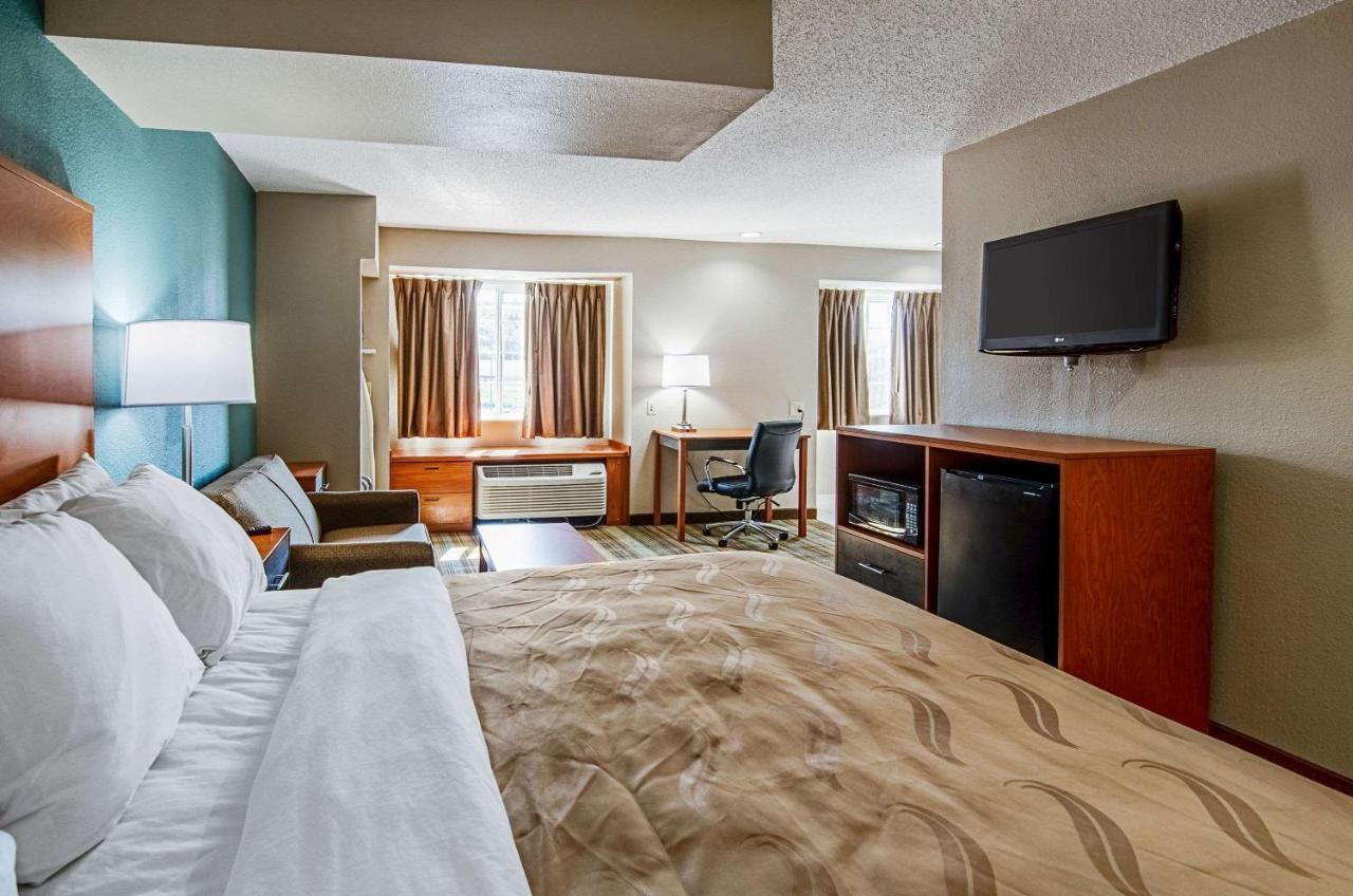 Quality Inn & Suites I-81 Exit 7 Бристоль Экстерьер фото